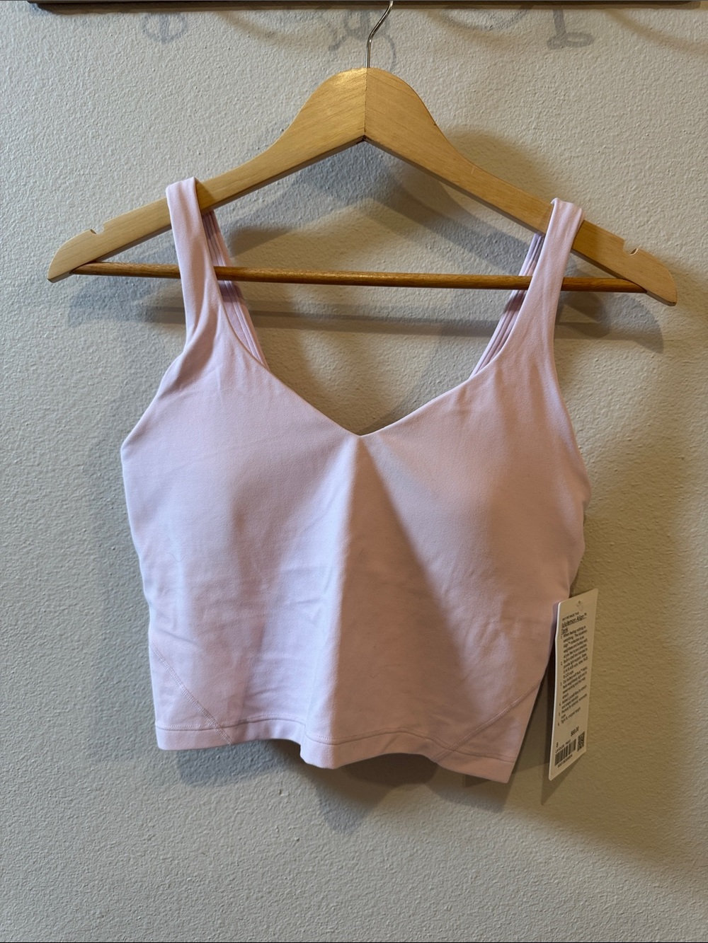 NWT Size 8 Lululemon Athletica Align Pink V-Neck Cropped Tank!
